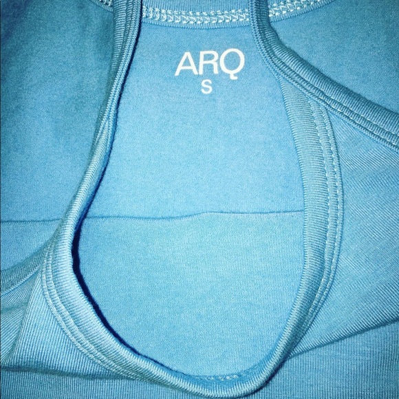ARQ retired sky blue crop tank - Picture 8 of 8